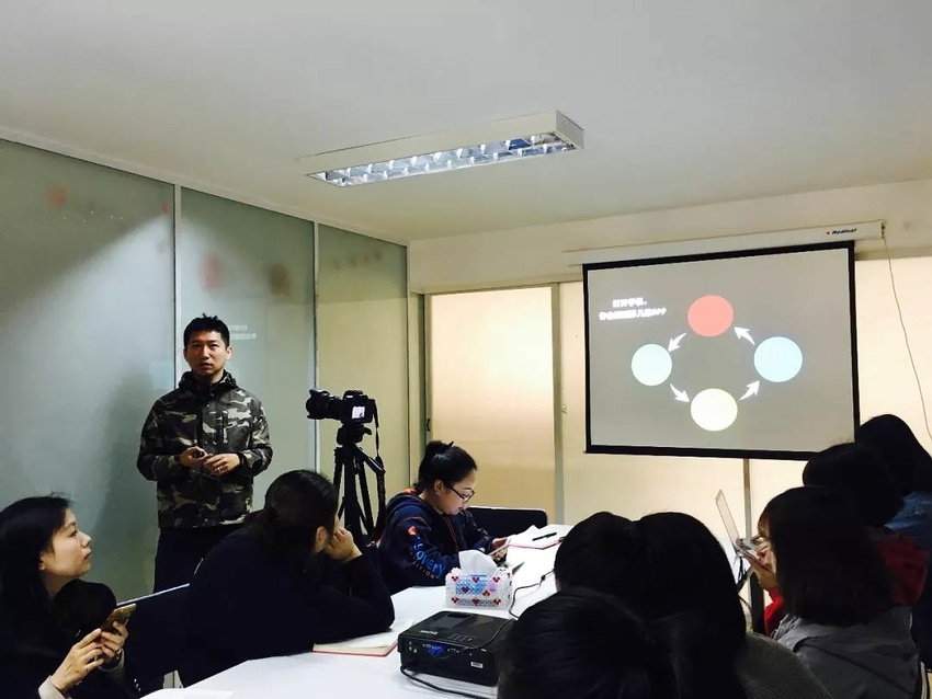品牌营销中的目标市场分析：深度剖析市场定位与精准营销的艺术
